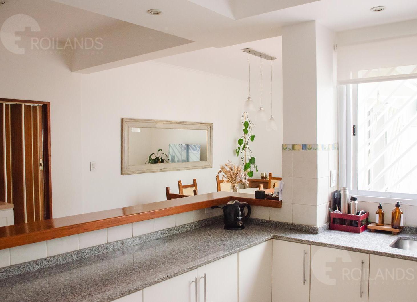 Foto de PH en planta baja con patio y parrilla | 3 dormitorios + playroom |, imagen 5