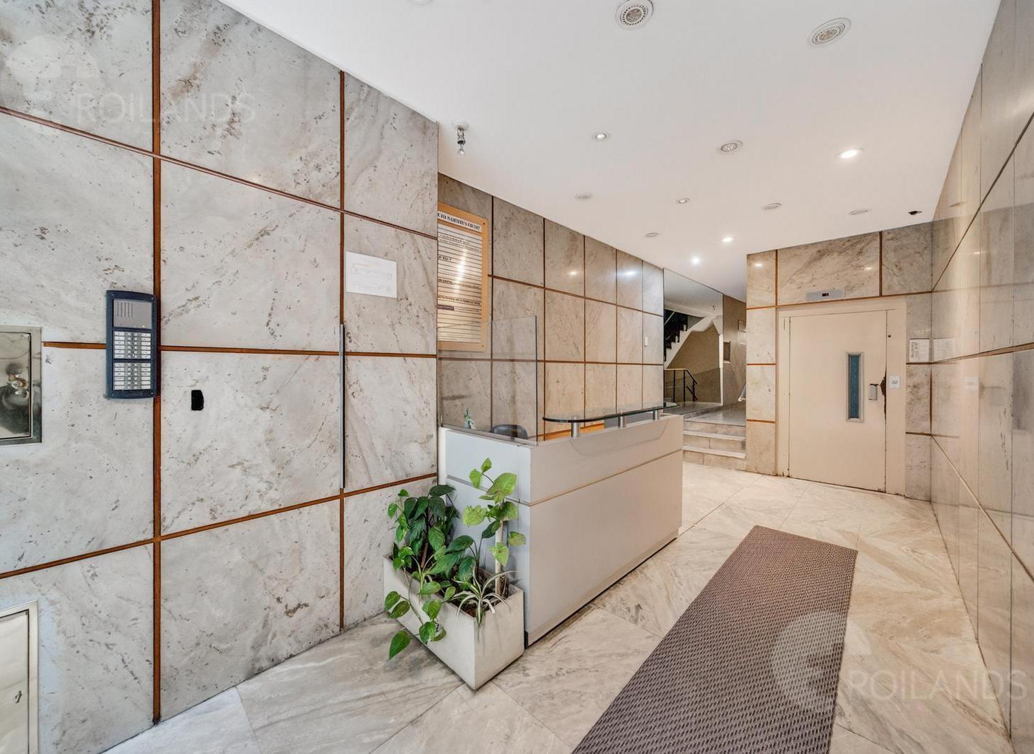 Foto de VENTA OFICINA MICROCENTRO planta libre UBICACIÓN ESTRATÉGICA Y, imagen 5