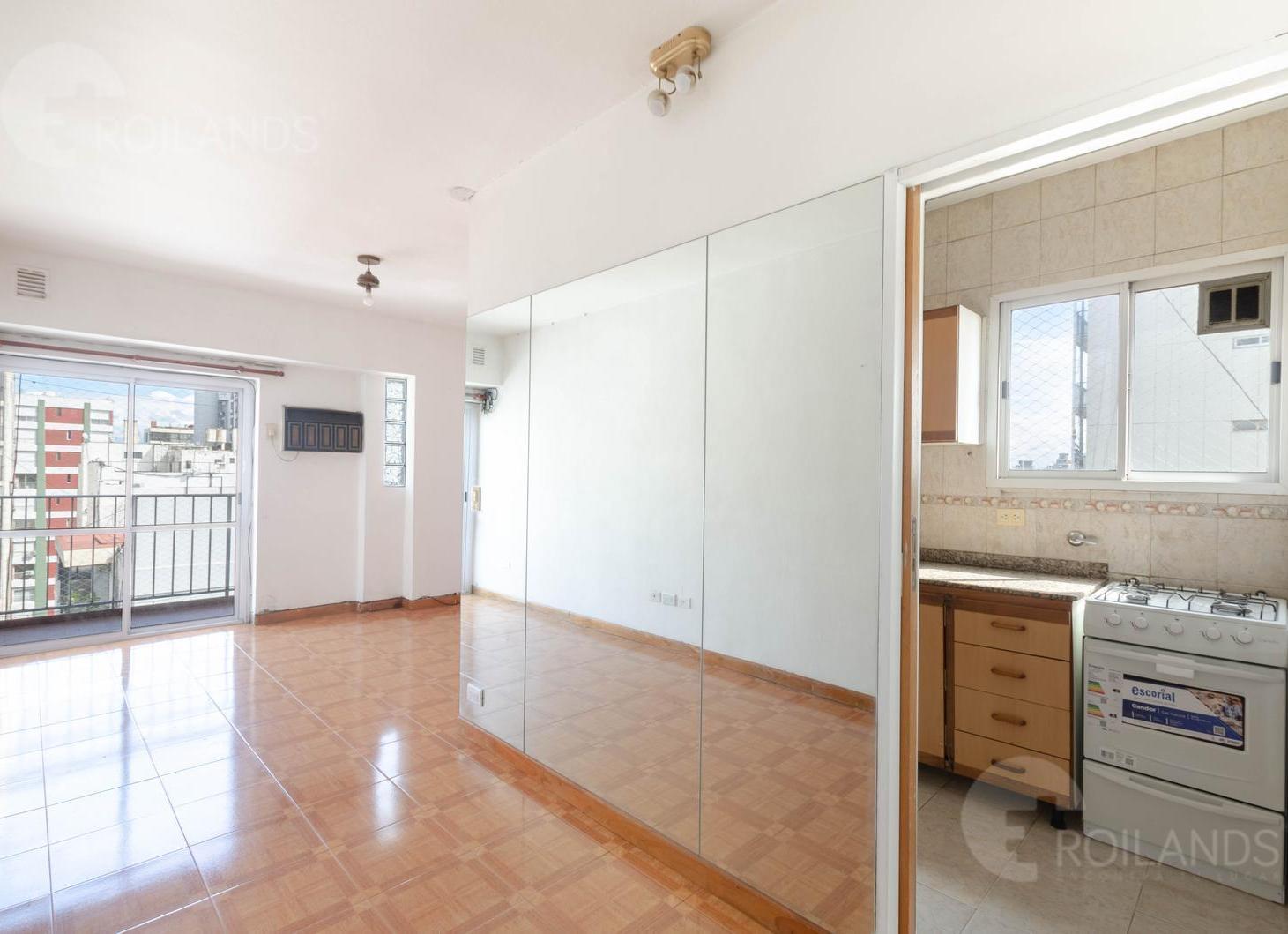 Foto de Venta monoambiente en barrio norte// retiro, piso alto, apto profesional, imagen 2