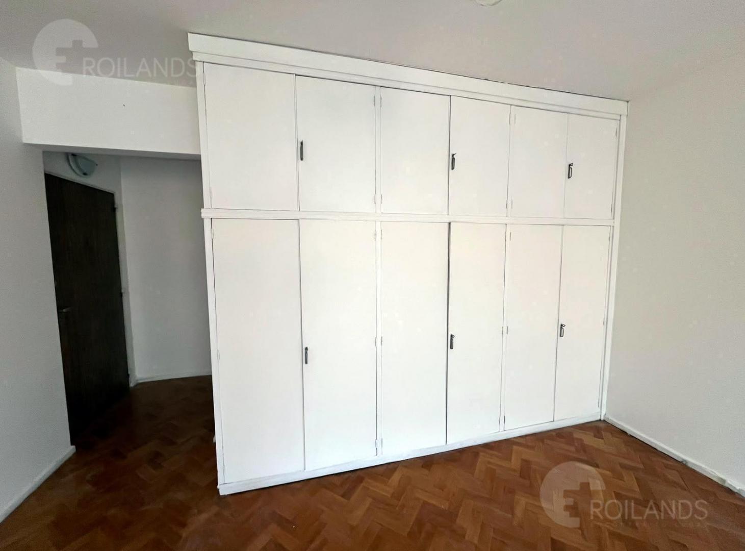 Foto de Monoambiente con cocina y lavadero independiente. Vista espectacular, imagen 4
