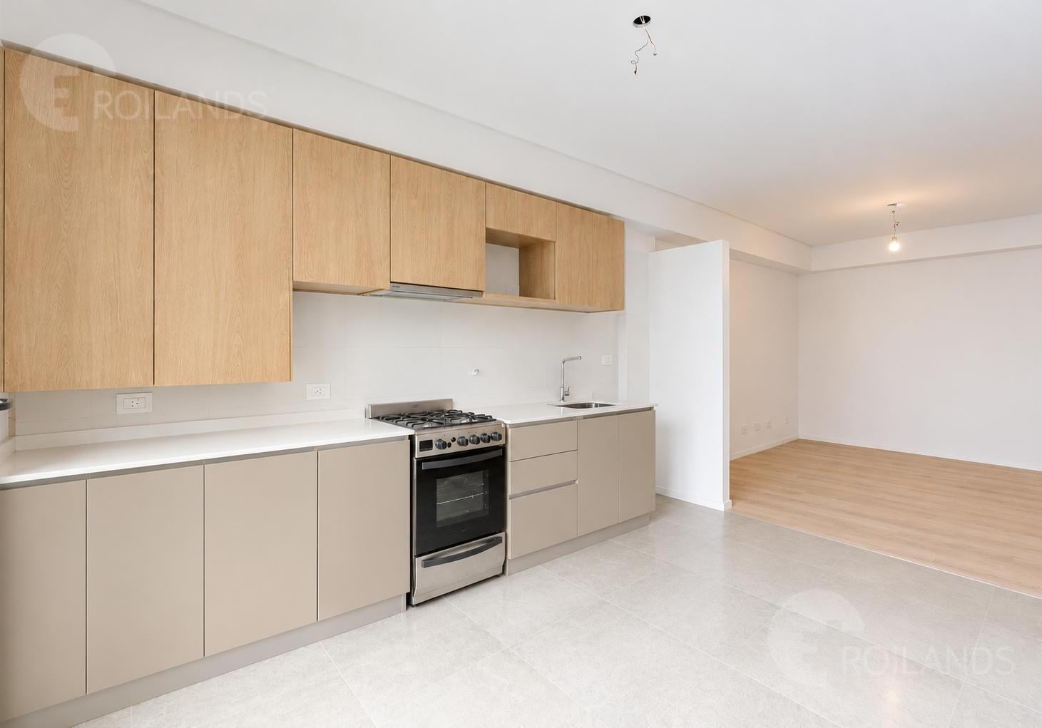 Foto de VENTA DEPARTAMENTO 3 AMBIENTES EN PB CON SUITE, PATIO Y PARRILLA EN, imagen 5
