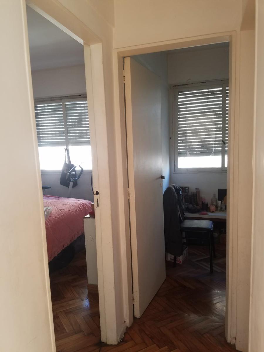 Dpto 3 Ambientes Frente Balcón Muy Bueno 3