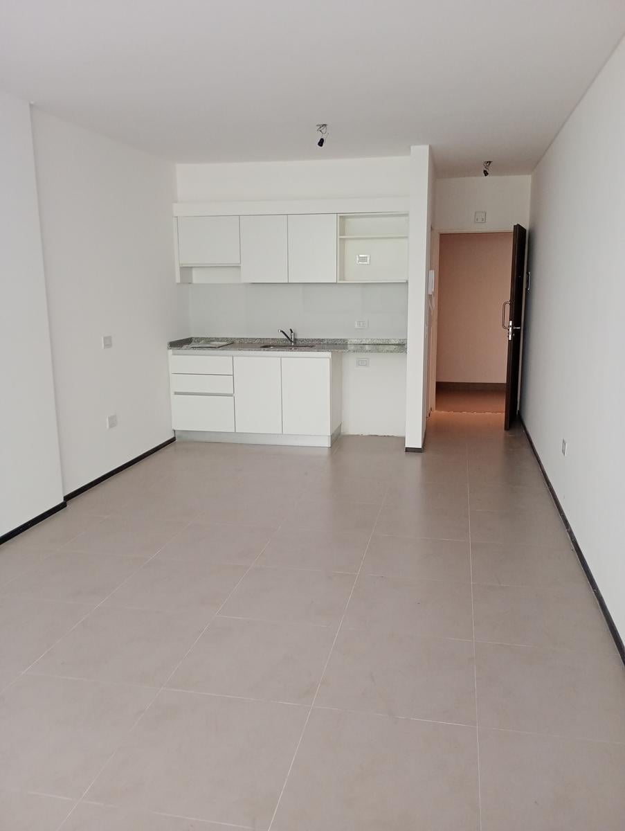 Departamento en Abasto