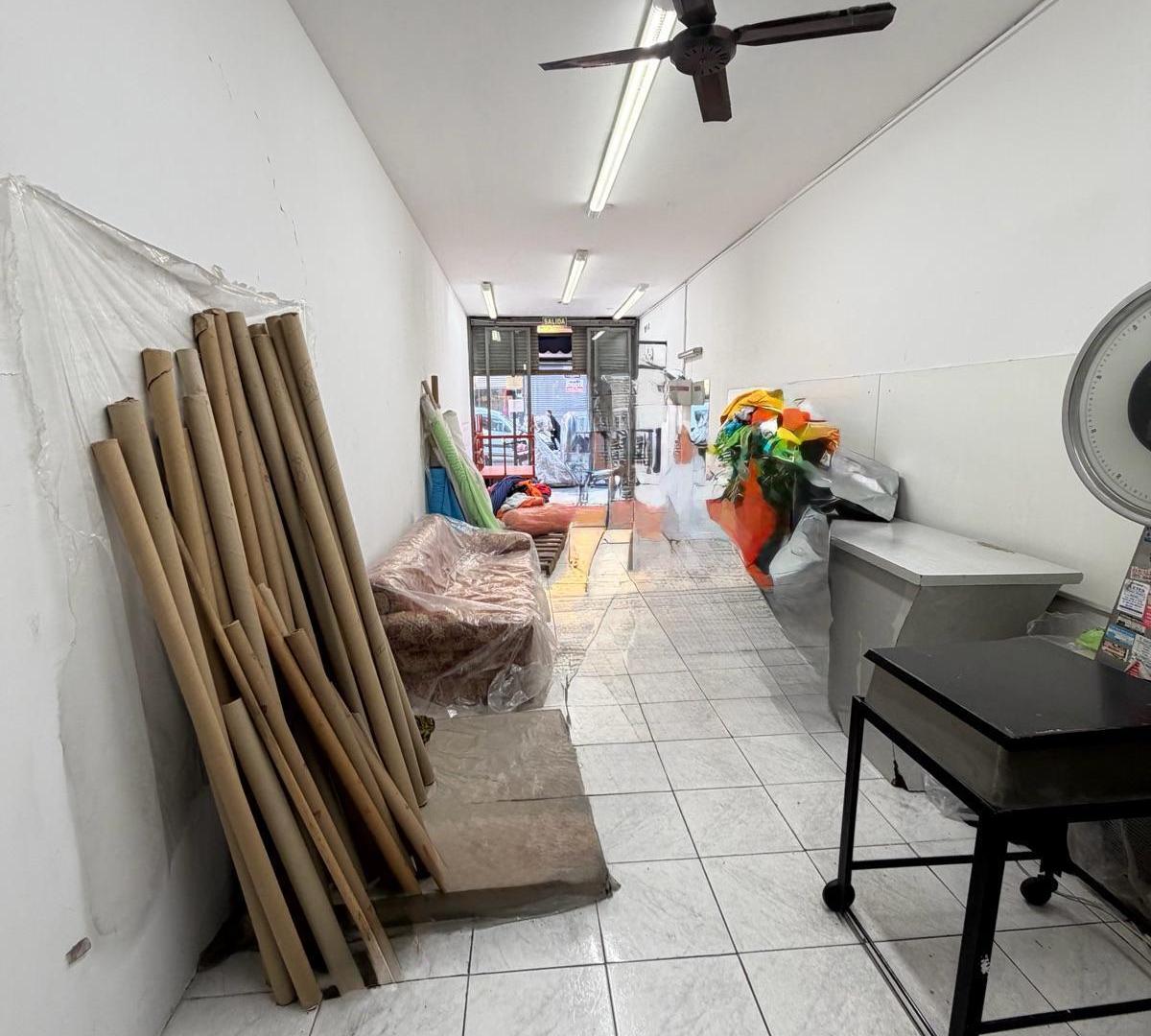 Foto de Local en Once, imagen 1