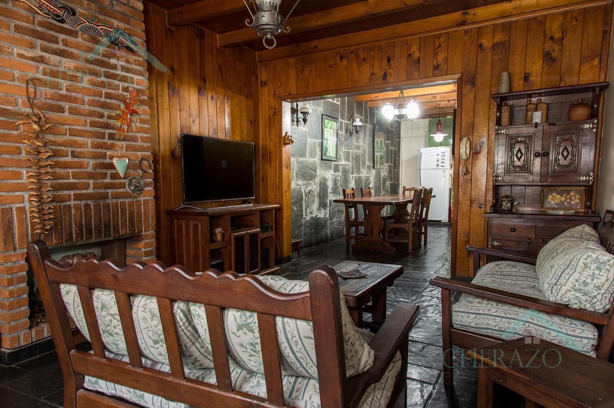 Casa Venta Hurlingham Parque Quirno 6 Ambientes 1