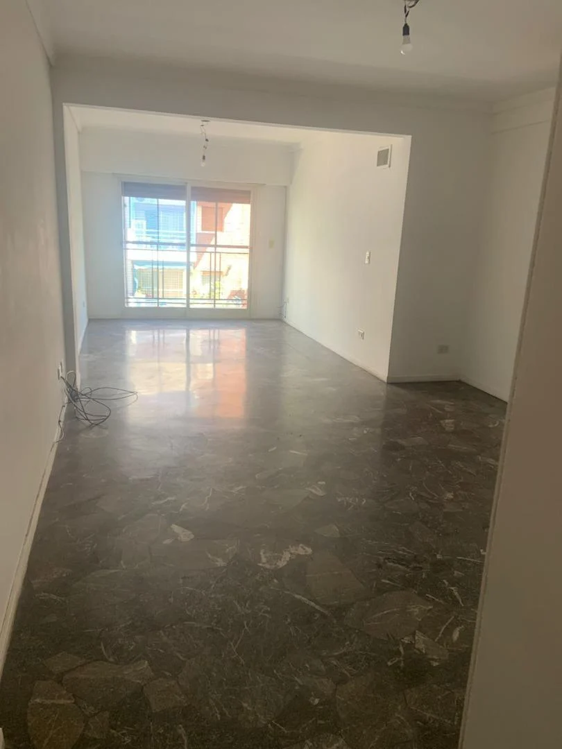 Venta Departamento 4 amb. c/ Dep y cochera
