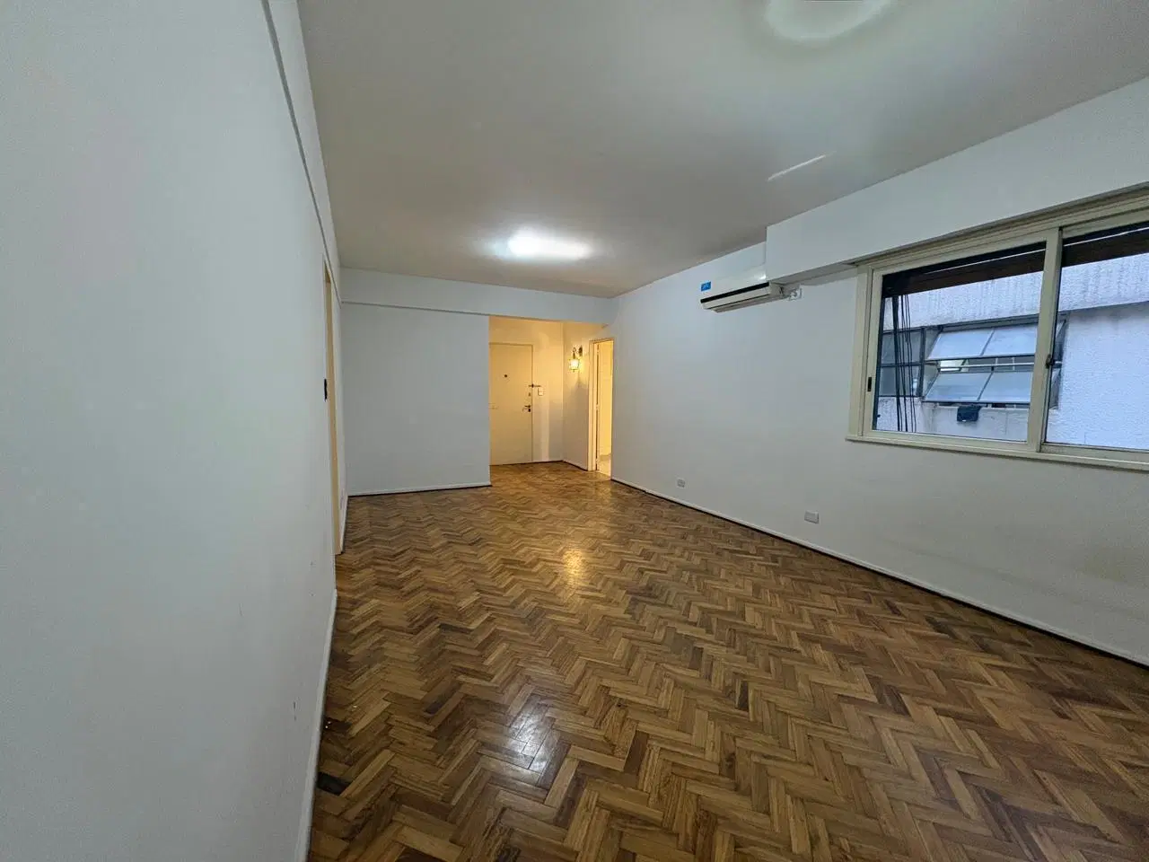 RECOLETA: RETASADO: U$S 127.000.- Cnel. Diaz y French : 3 Ambientes Fte. Parque Las Heras 2