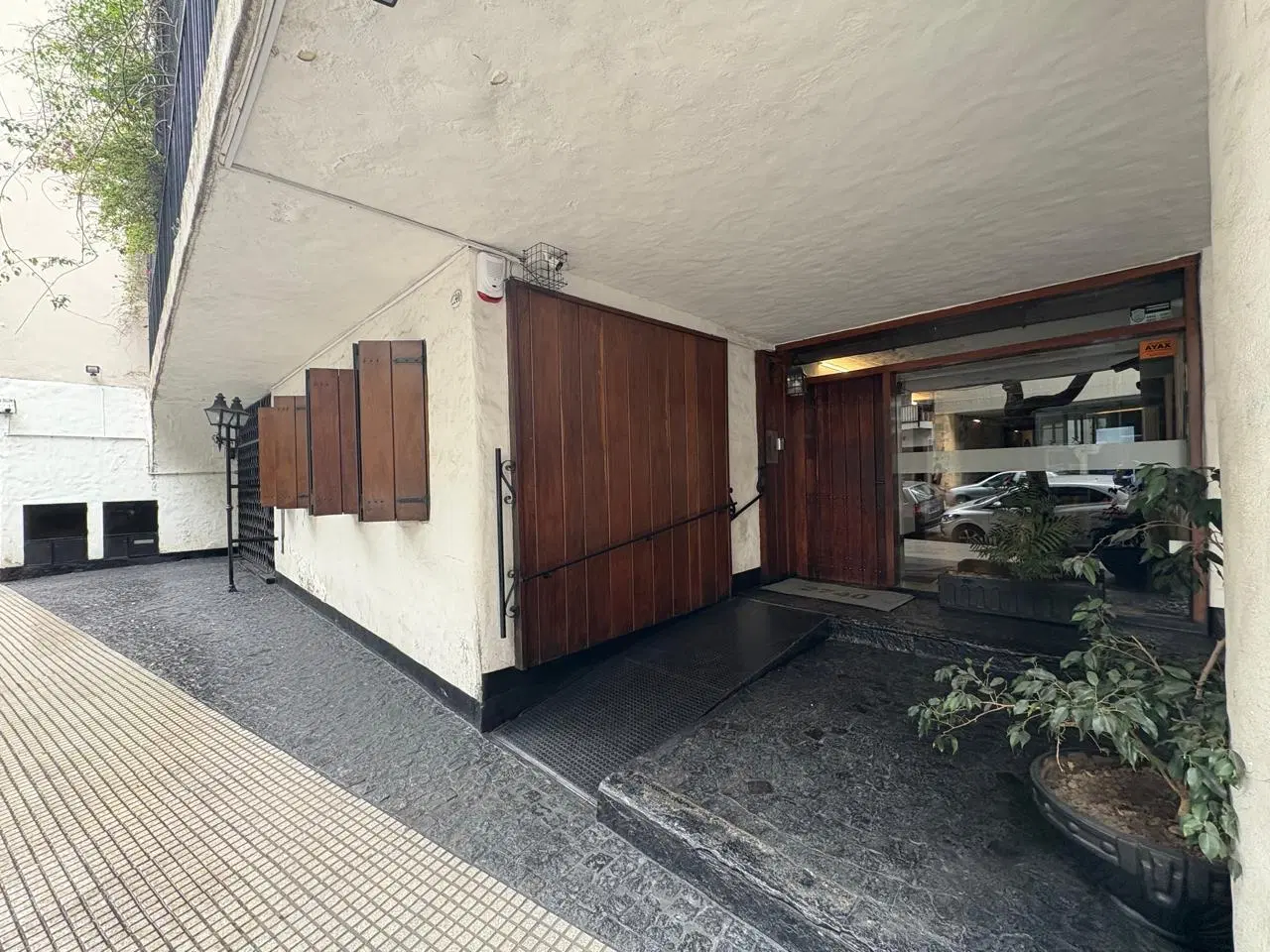 Recoleta: Planta Baja al frente, Apto Profesional, 3 Ambientes impecable 5