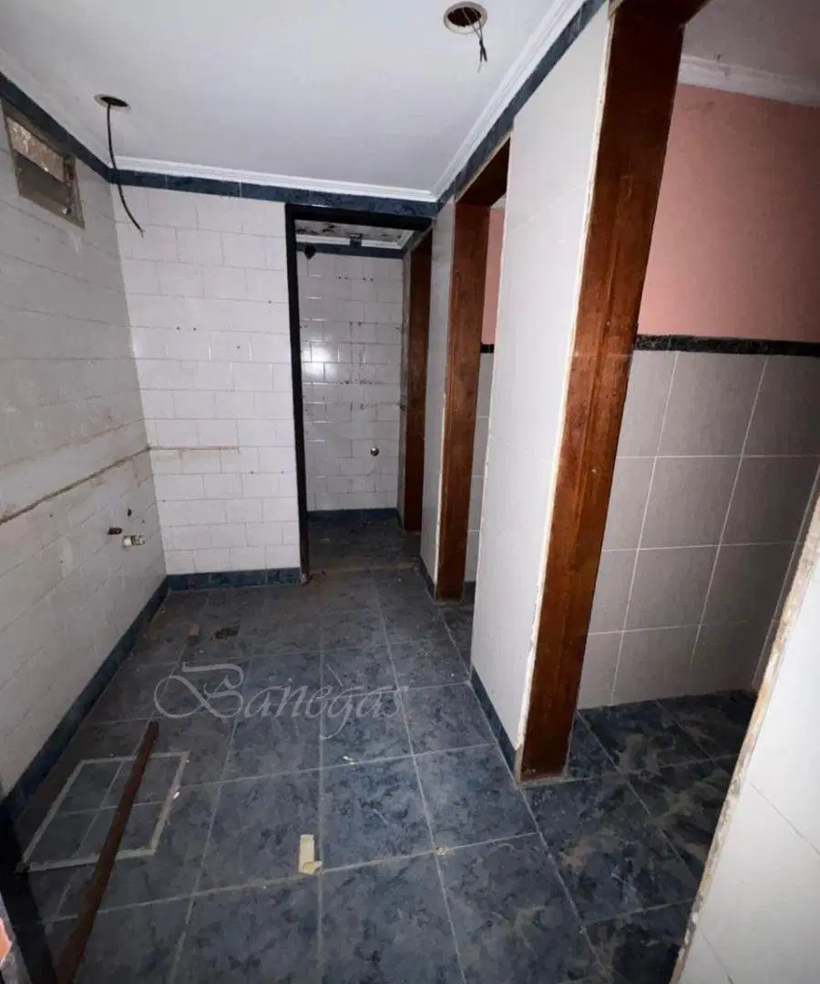 Alquiler de Local Comercial Pleno Centro de Canning 3