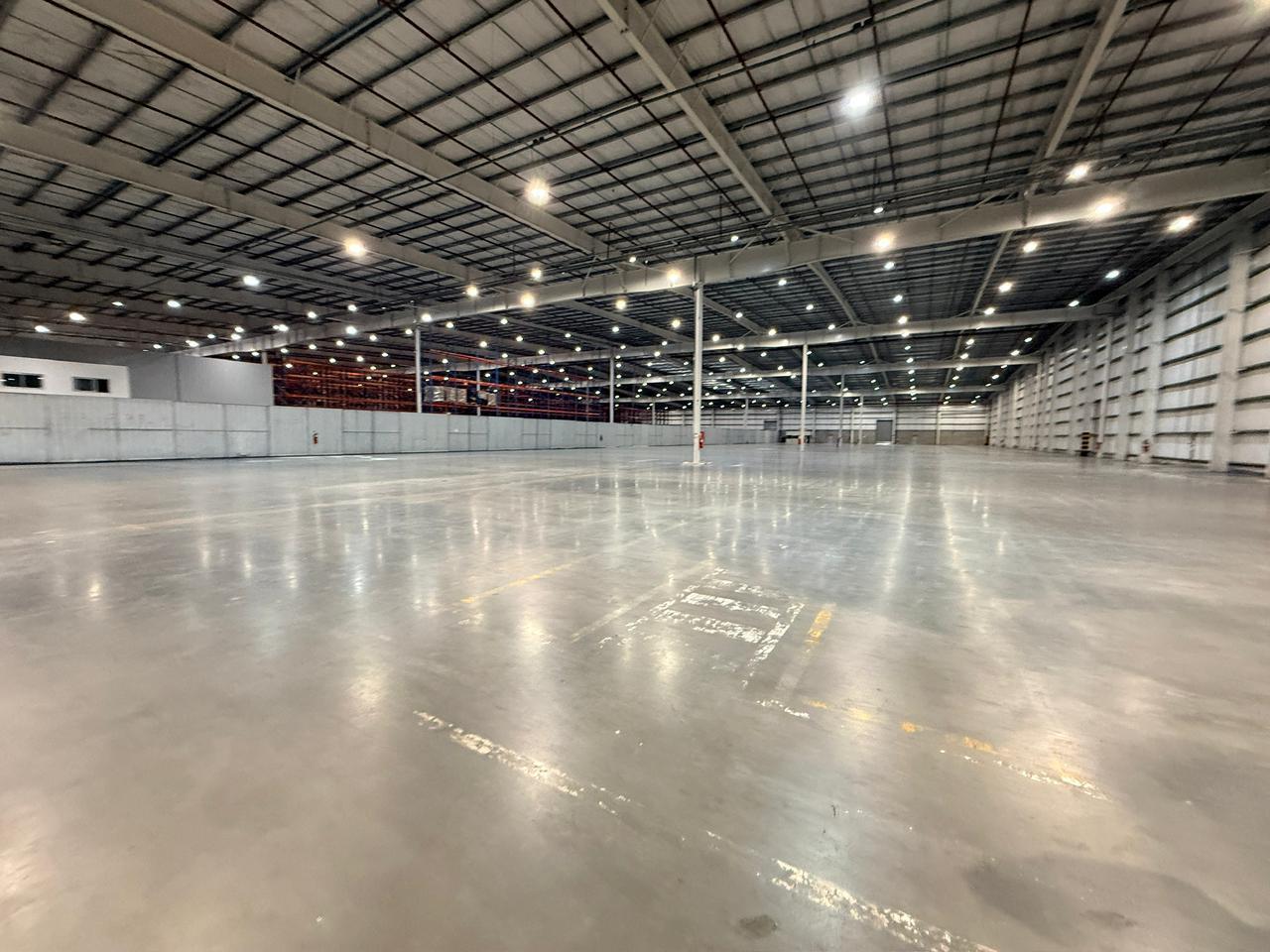 Foto de NAVE LOGÍSTICA AAA EN ALQUILER | ÁREA DE PROMOCIÓN EL TRIÁNGULO, imagen 5
