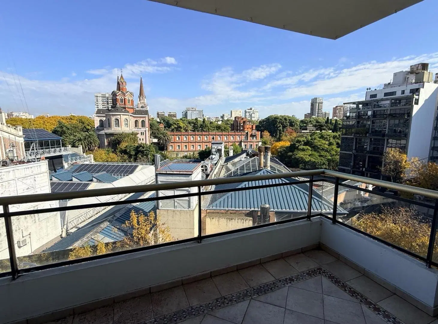 3 Amb en Solar de la Abadia con balcon terraza, cochera en PB, baulera, vista y ubicación en venta 2