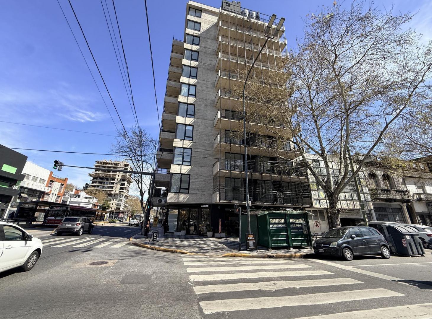 Foto de 2 amb con amplio balcón vista abierta - 49m2 - Juan B Justo y Honorio, imagen 4