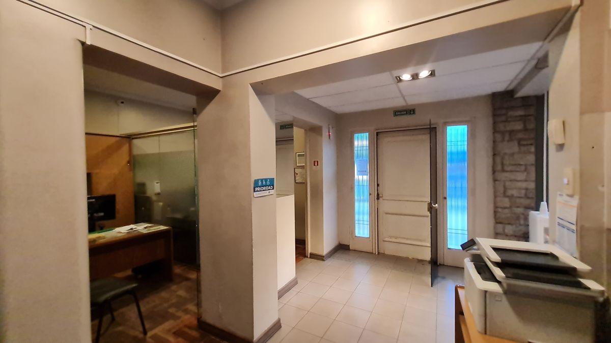 Foto de VENDO CASA CAPITAL CIUDAD MENDOZA **MARCELA TAPIA & ASOCIADOS | VENTA, imagen 2
