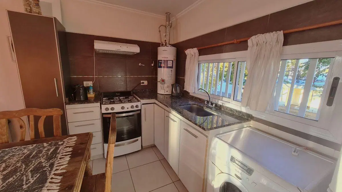 ¡ALQUILO Departamento de 1 Dormitorio (Amoblado) - $ 850.000 BARRIO UJEMVI 5