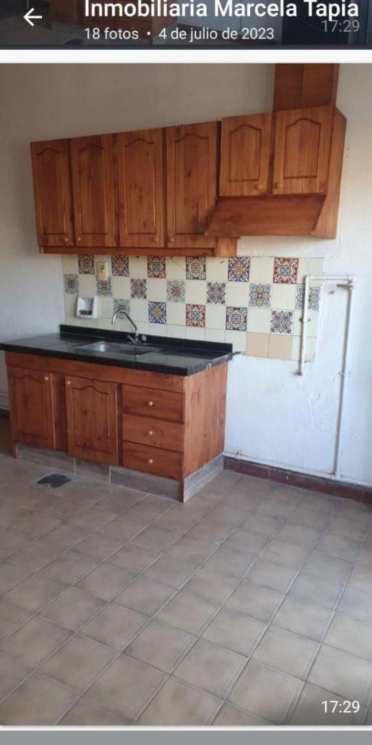 Foto de ¡ALQUILER EN BARRIO FOECYT! – EXCELENTE UBICACIÓN Y AMPLITUD - Godoy, imagen 1