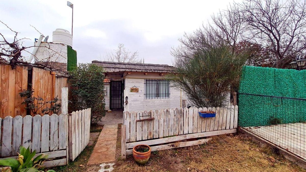 Foto de Casa en alquiler en Vistalba, Luján de Cuyo - 3 dormitorios, imagen 1