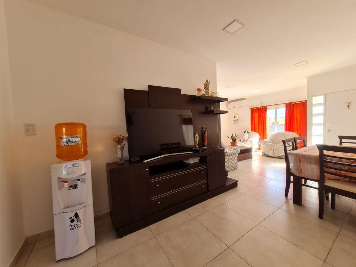 Foto de Casa en venta en Las Heras, Mendoza - 2 dormitorios, imagen 4