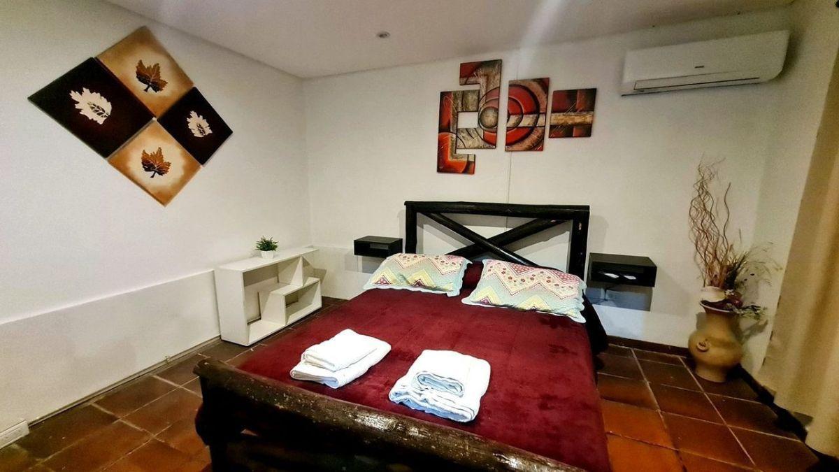 Foto de Complejo en venta de 345 m2 en Vistalba, Luján de Cuyo - 7 dormitorios, imagen 2