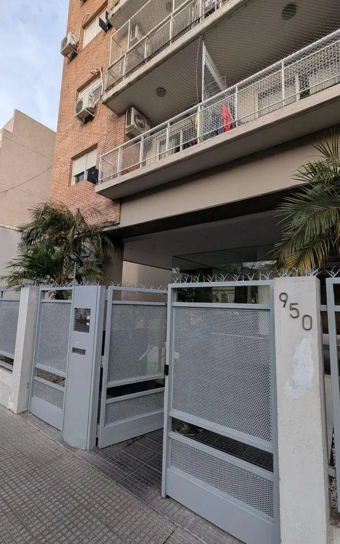 Depto en TORRE de 65 m² - COCHERA CUB. - Caballito Norte 1