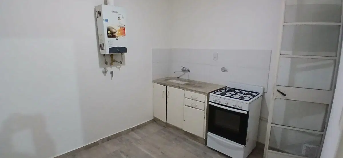 Monoambiente con cocina separada y patio/lavadero - Malabia 2300 - SIN EXPENSAS 3