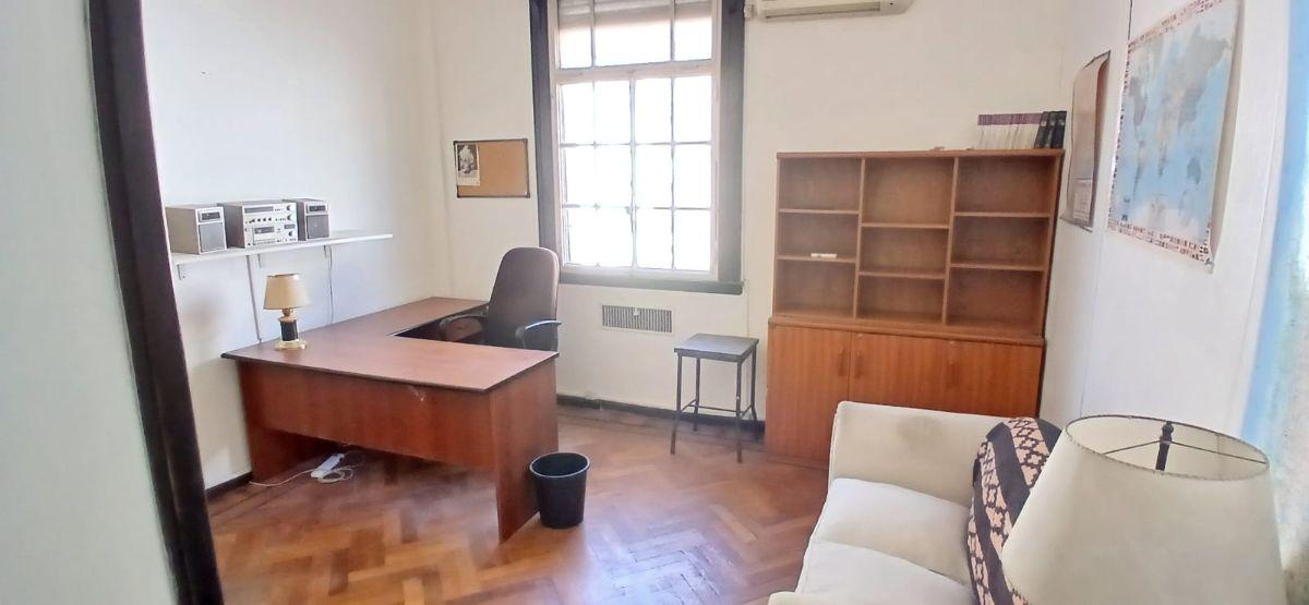 Foto de Oficina comercial en venta 20m2 - de época frente al obelisco - San, imagen 1