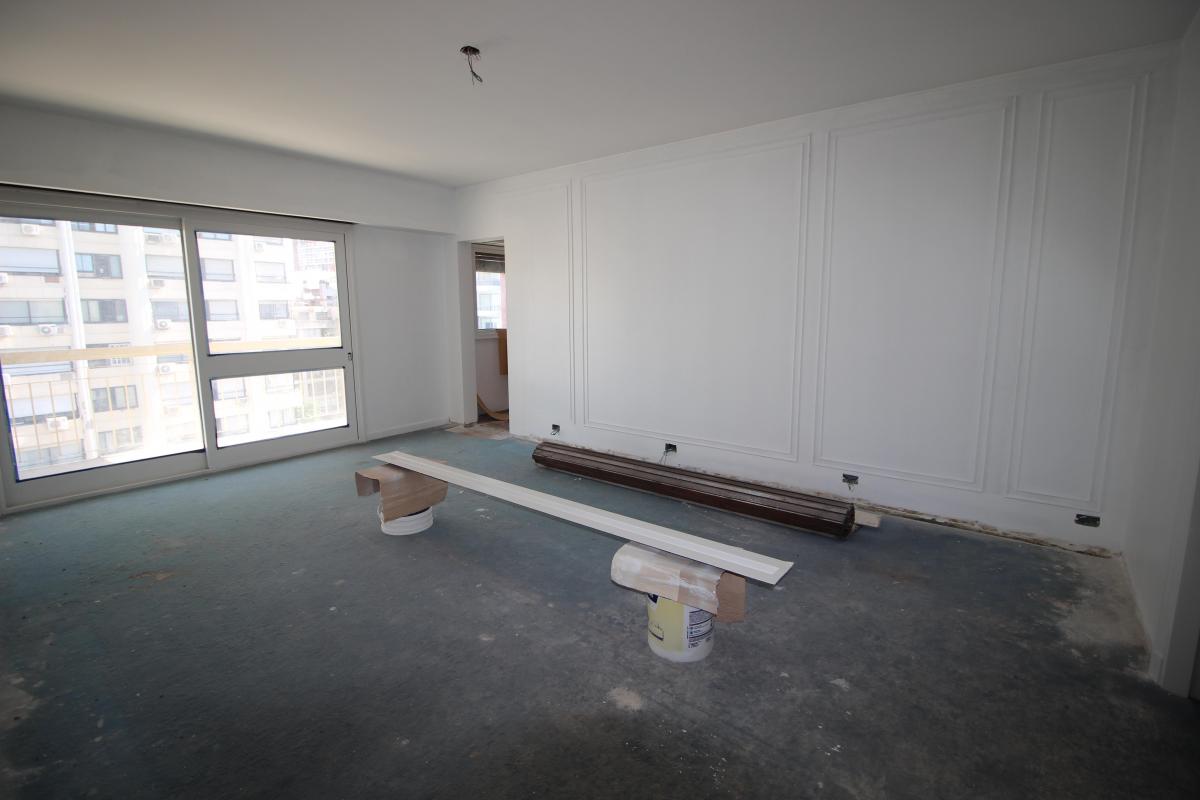 Av Callao 1300 - Recoleta - Piso Alto - 4 Dorm. 5