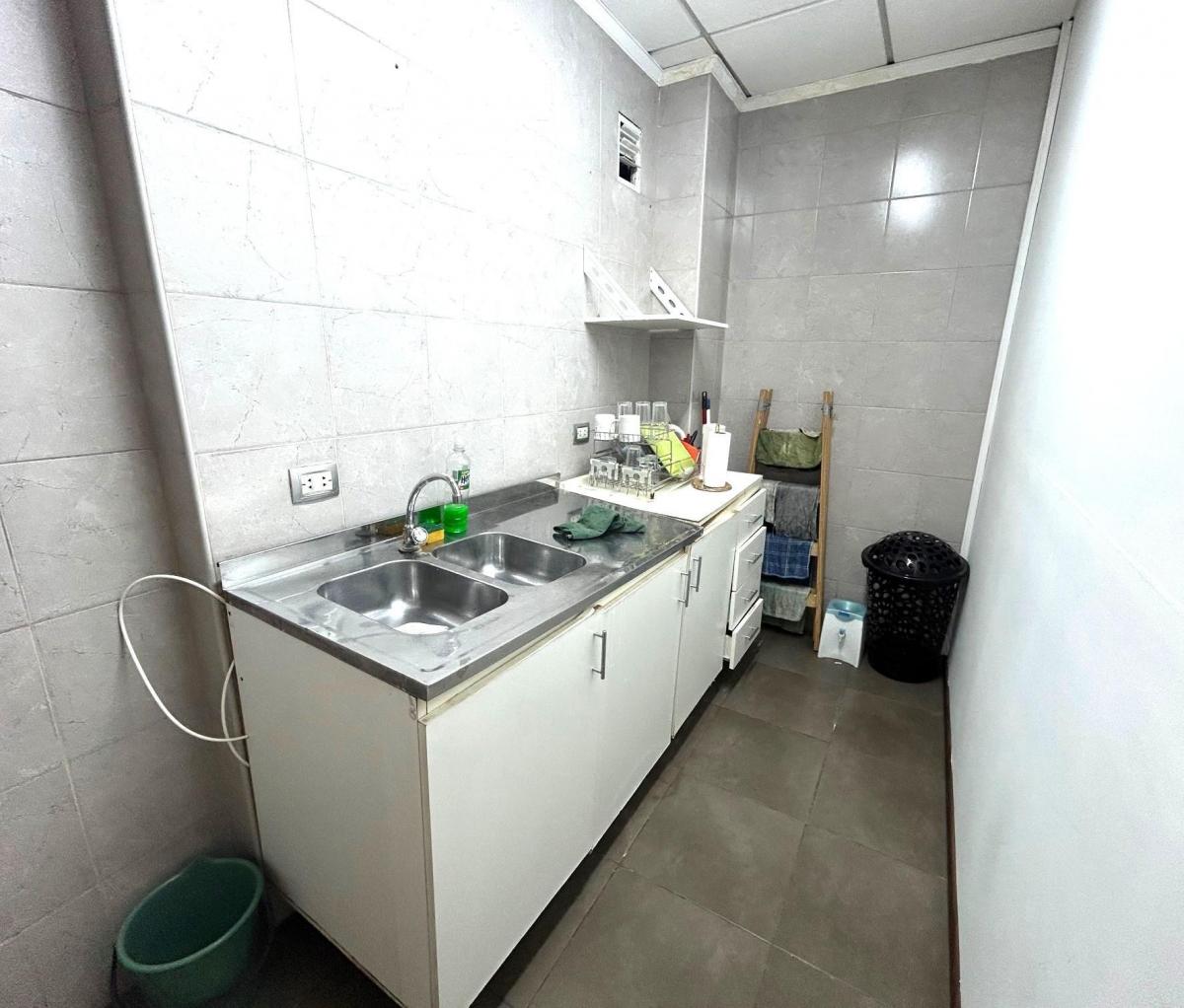 Sarmiento 300 - Oficina Centro - a Nuevo! en Duplex - 100 m² 2