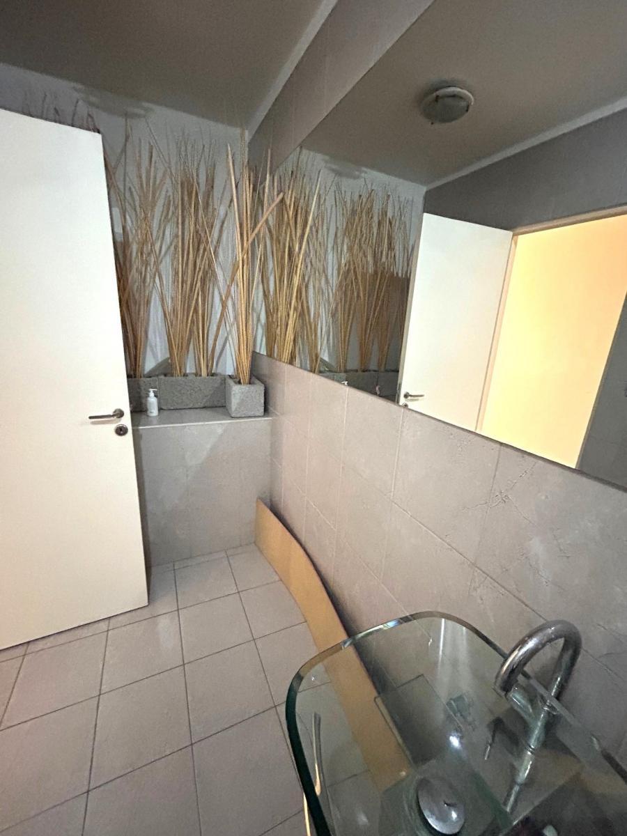 Sarmiento 300 - Oficina Centro - a Nuevo! en Duplex - 100 m² 5