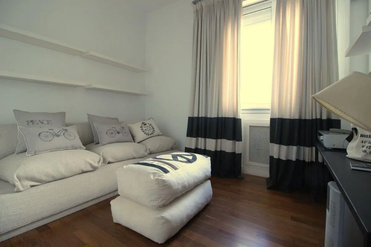 Avenida Santa Fe 1100 - Recoleta - Venta - 3 dormitorios - Dependencia de Servicio 5