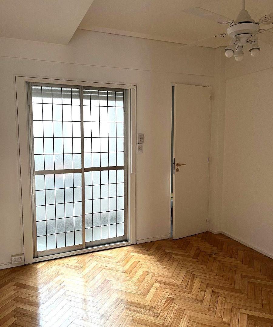 Foto de ARENALES 1600 - RECOLETA - VENTA - 4 AMBIENTES - COCHERA FIJA, imagen 4