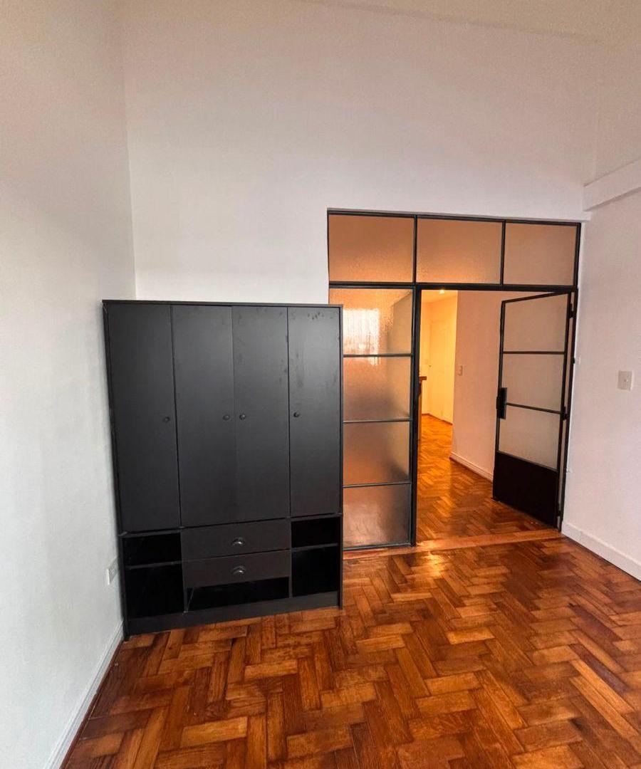 Foto de PIEDRAS 1200 - SAN TELMO - VENTA - 2 AMBIENTES - PATIO - REFACCIONADO A, imagen 2