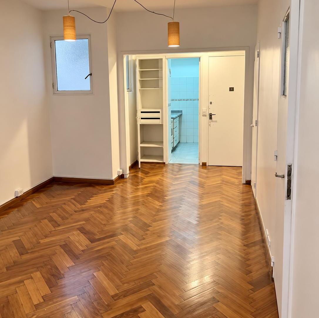 Foto de ESMERALDA 1200 - VENTA - RETIRO - MONOAMBIENTE, imagen 2