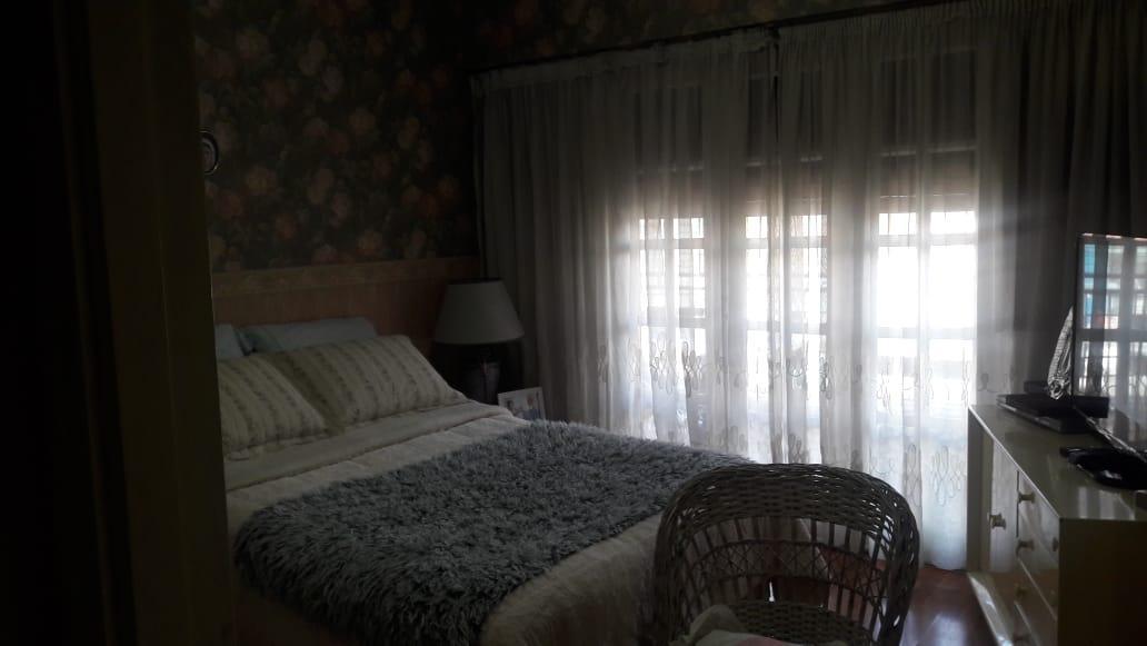 Excelente Piso 3Dorm.. con Parque y Cochera en Pb 4