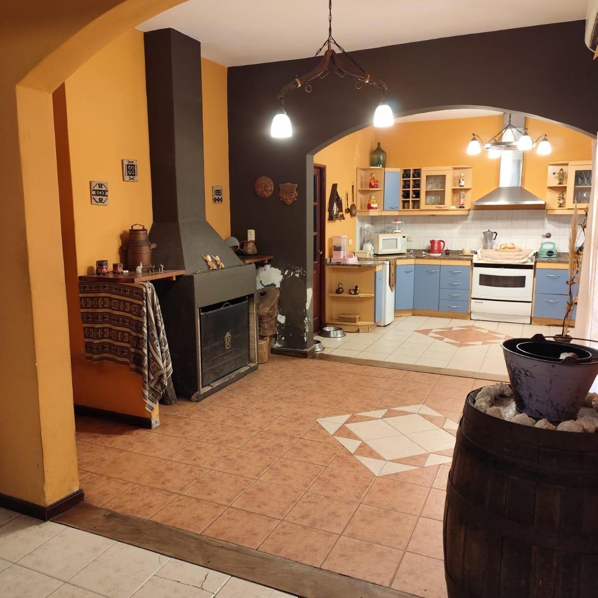 Gran Casa con Piscina. acepta Menor Valor. Posible Financiación Parcial 3