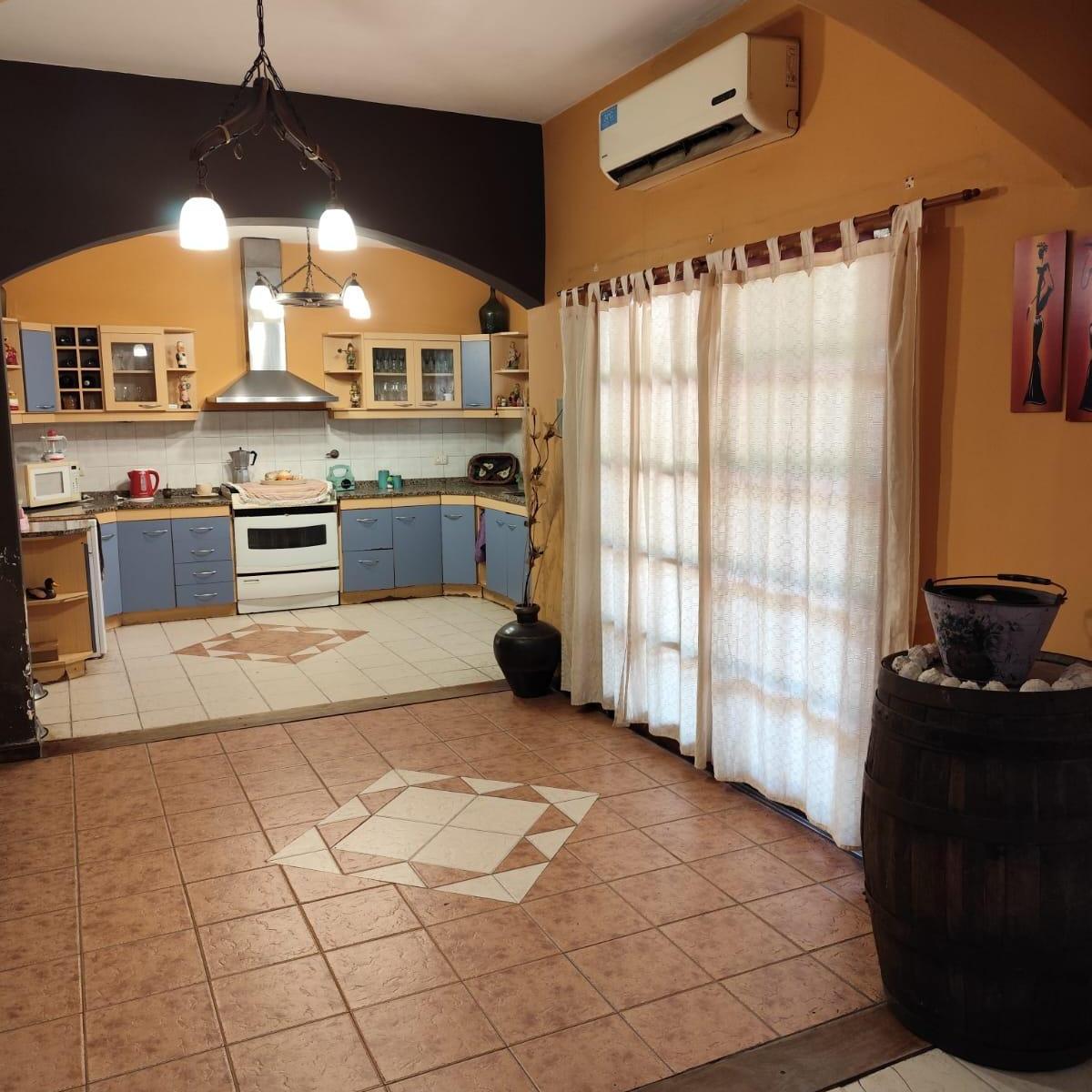 Gran Casa con Piscina. acepta Menor Valor. Posible Financiación Parcial 4