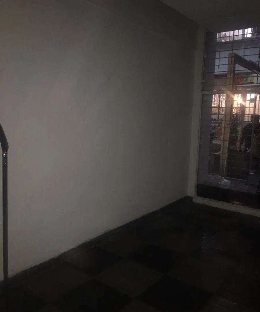Local comercial en alquiler en Paseo de la fuente, en 2 plantas , 25m2. 4