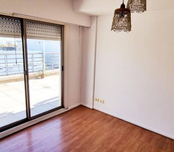 Departamento en Flores 3