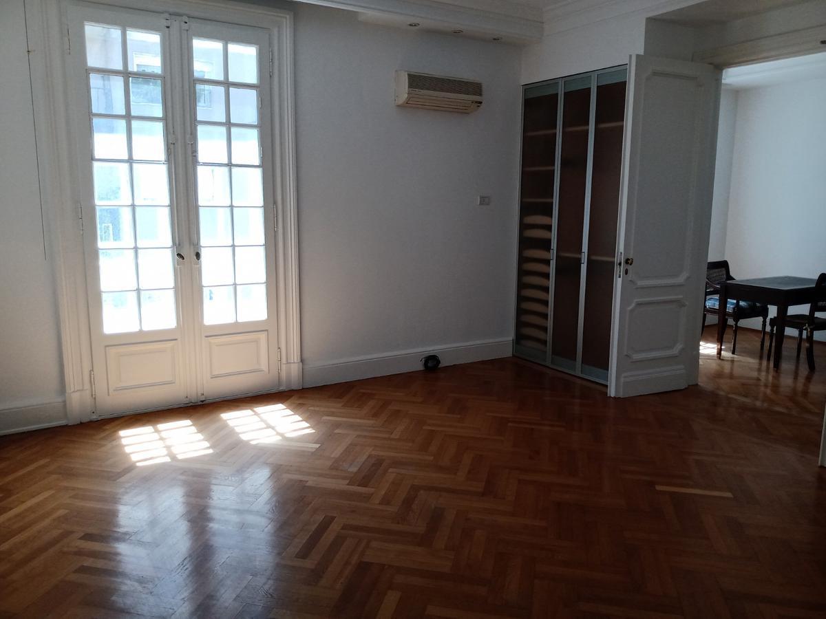 Piso de Oficinas en Recoleta Las Heras a m de La Plaza Vte. Lopez 5