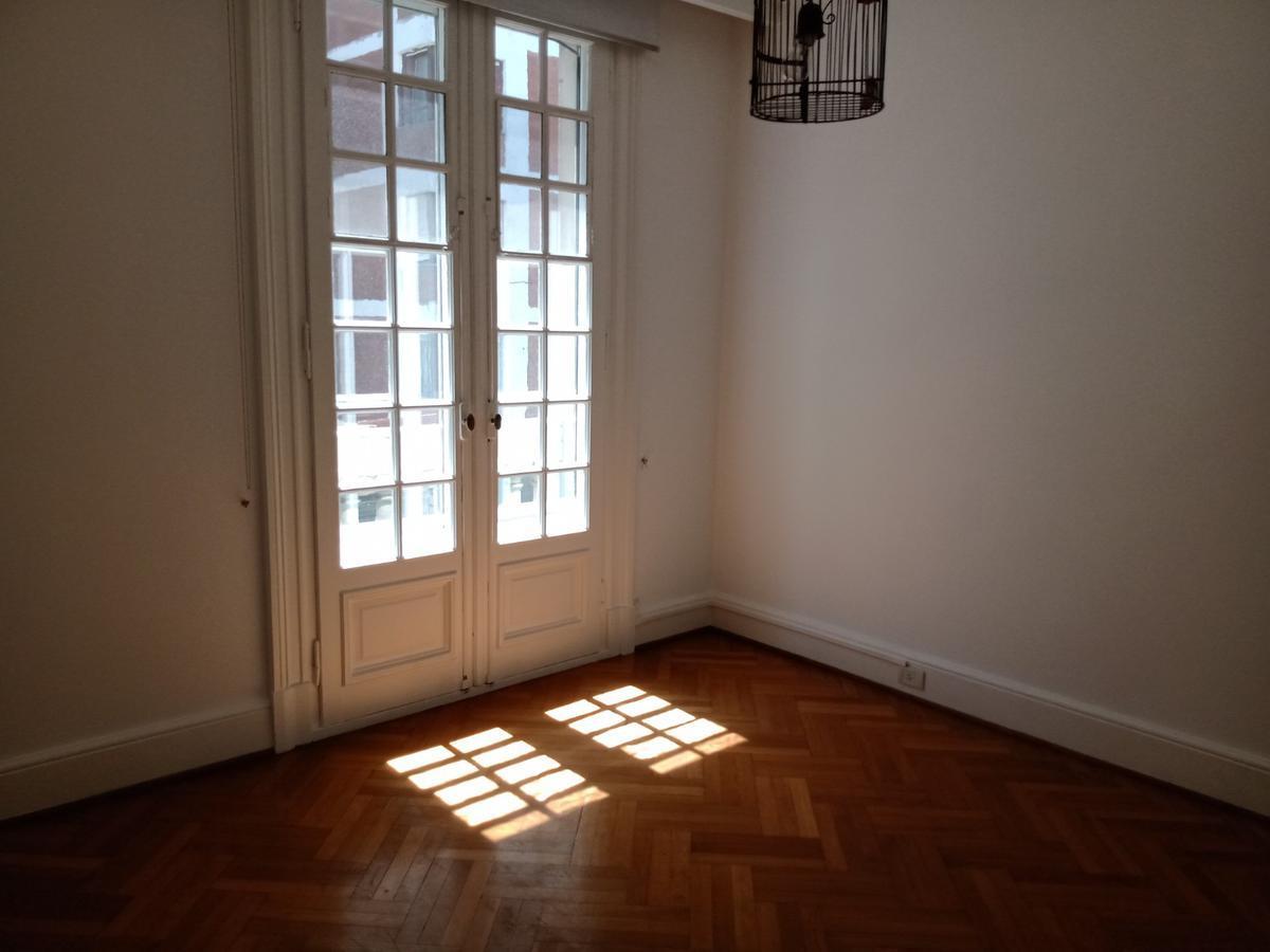 Piso Vivienda Apto Prof en Recoleta Las Heras a m de La Plaza 5