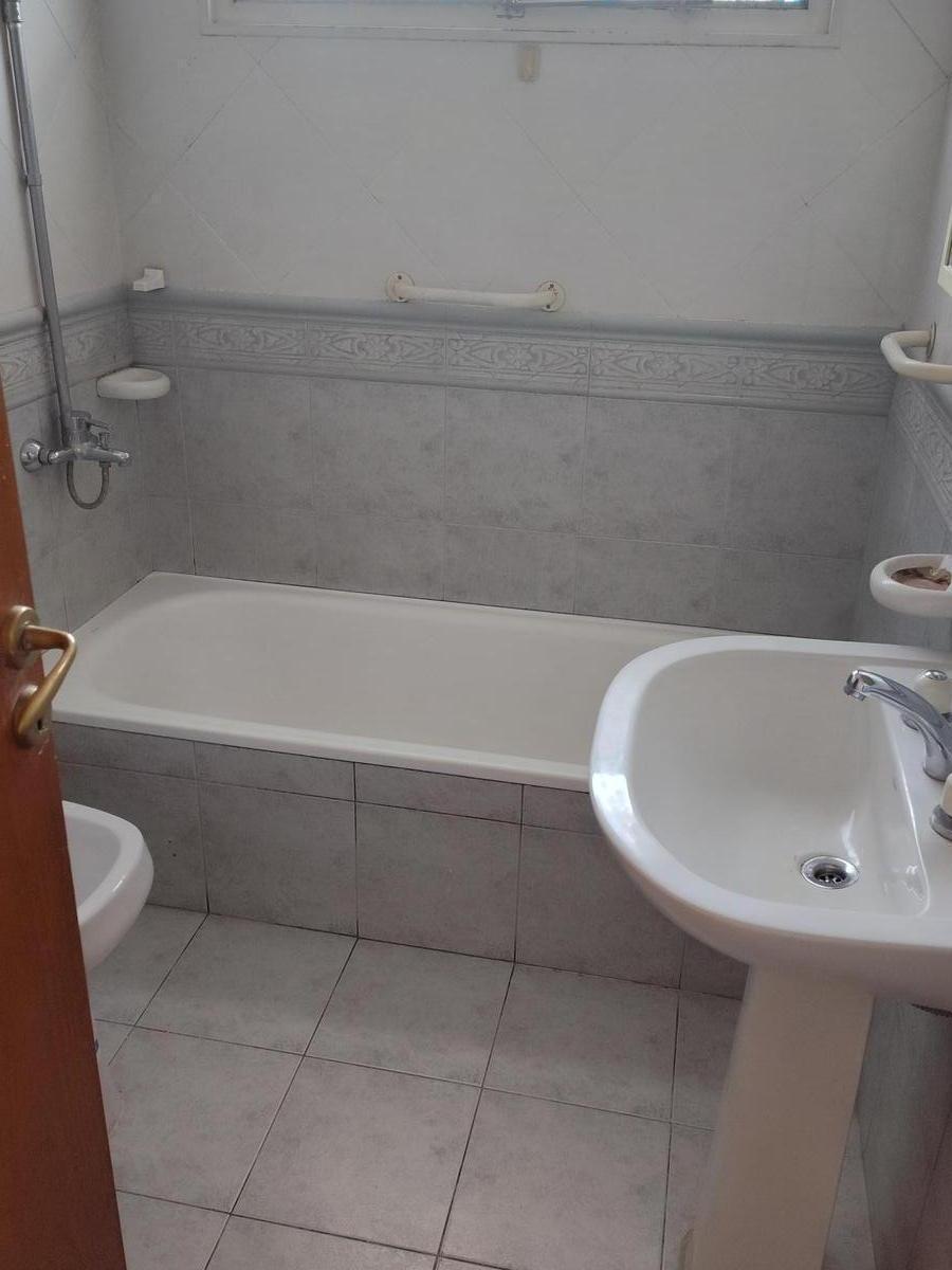 Venta 4 Amb con Cochera 1