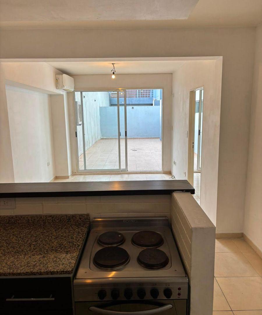 Foto de ALQUILER - 2 AMB C/PATIO - VILLA ORTUZAR, imagen 5