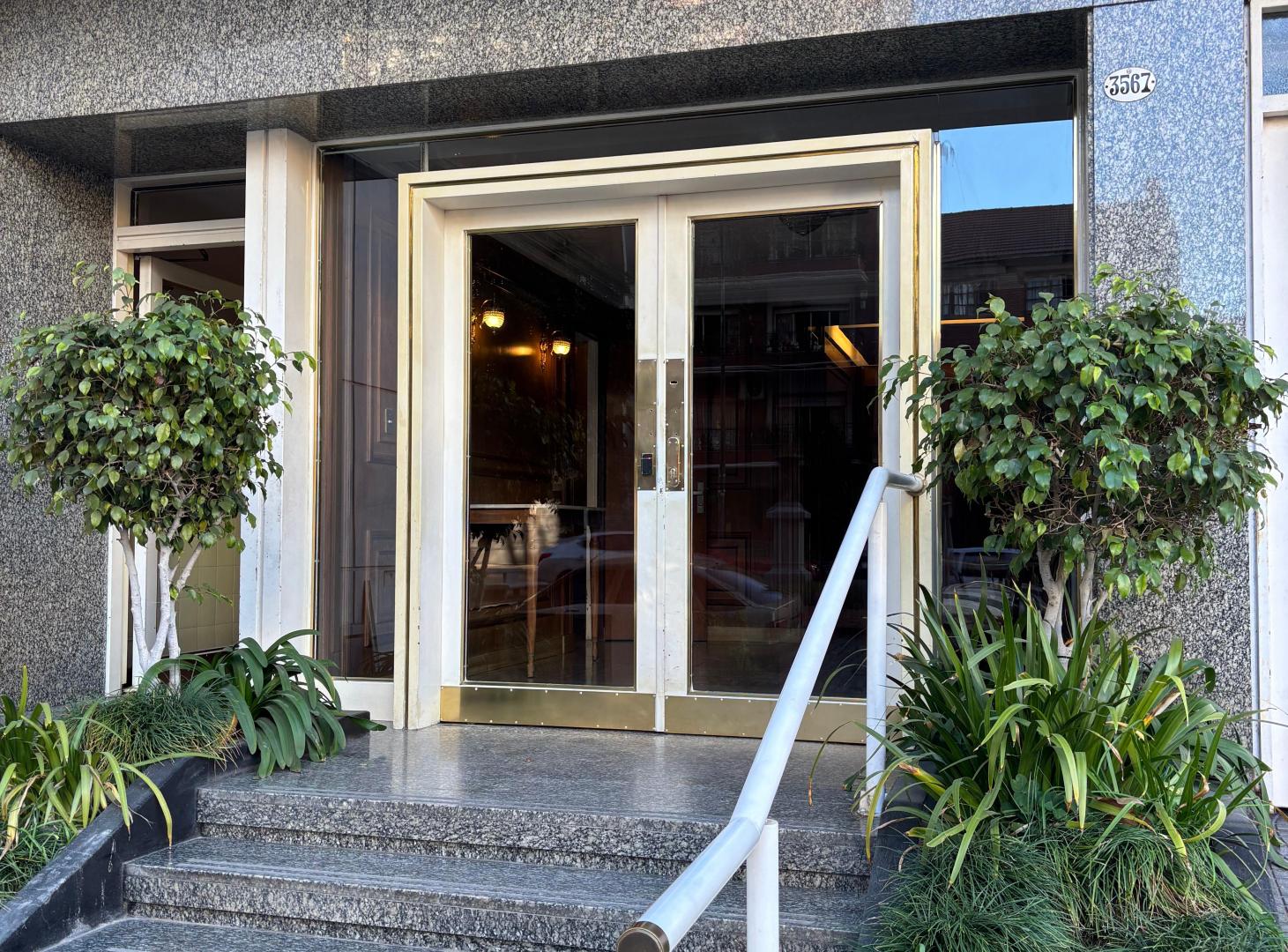 Foto de Venta piso Belgrano R, imagen 2