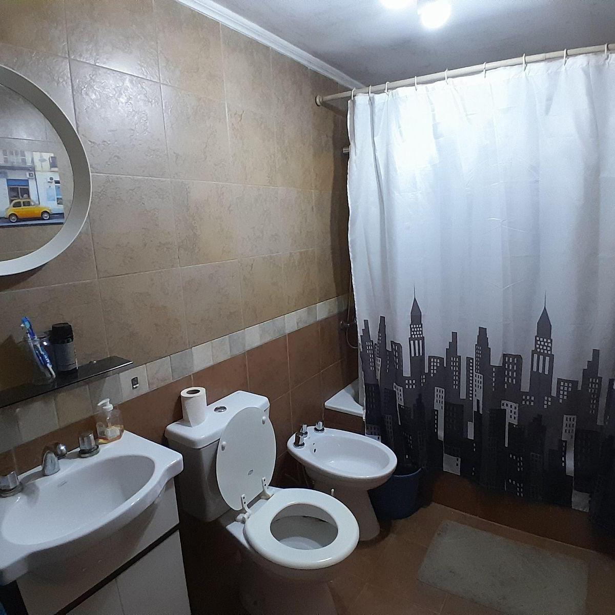 Duplex a 1 Cuadra de Av La Plata 1