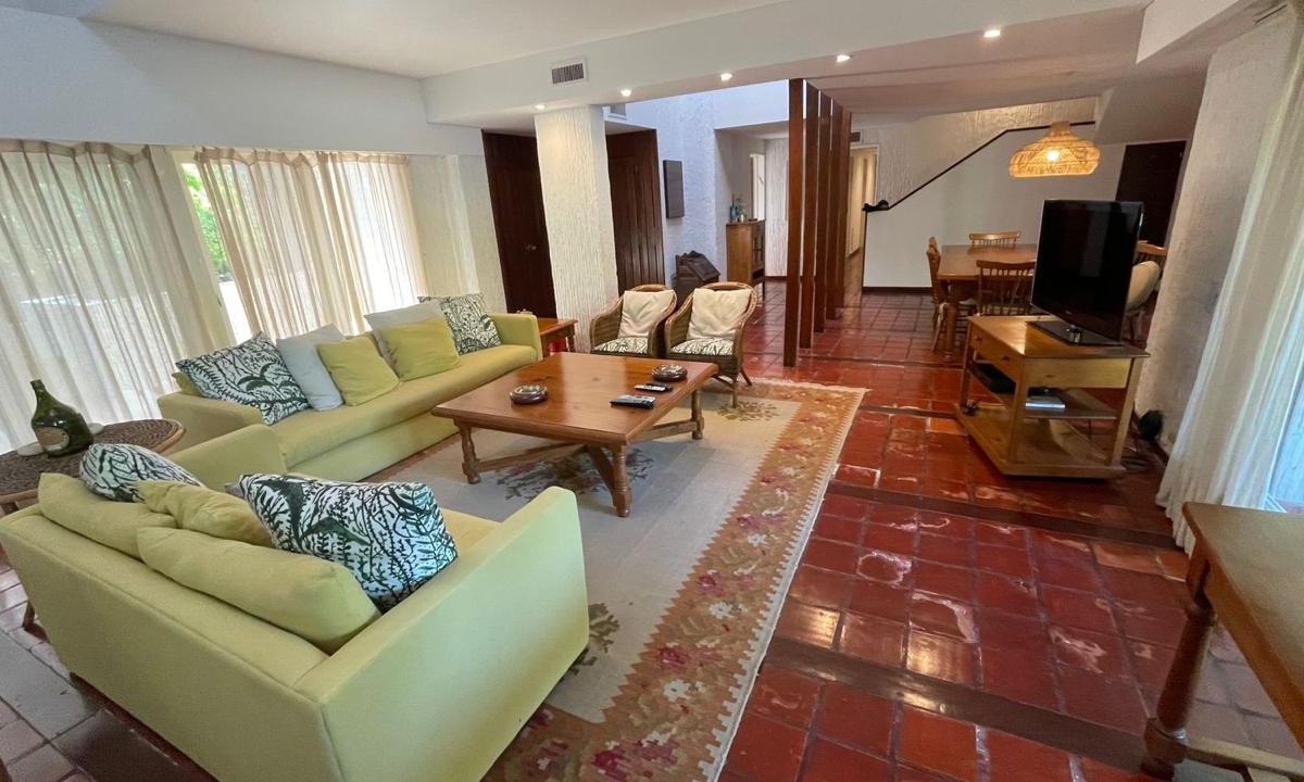 Casa de 3/4 dormitorios con una excelente calidad y diseño