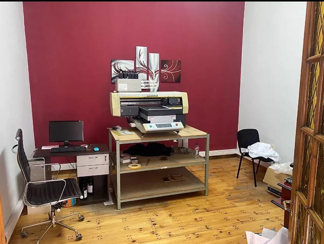 Galpon con Oficinas en Bernal Venta con Renta 2