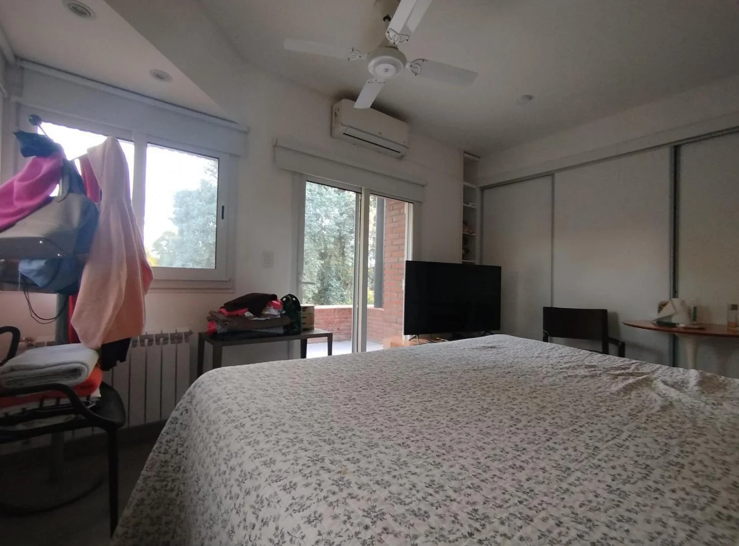 Casa sobre GOLF 3/4 dorm. Reciclada impecable estado Super Luminosa para mudarte YA!!