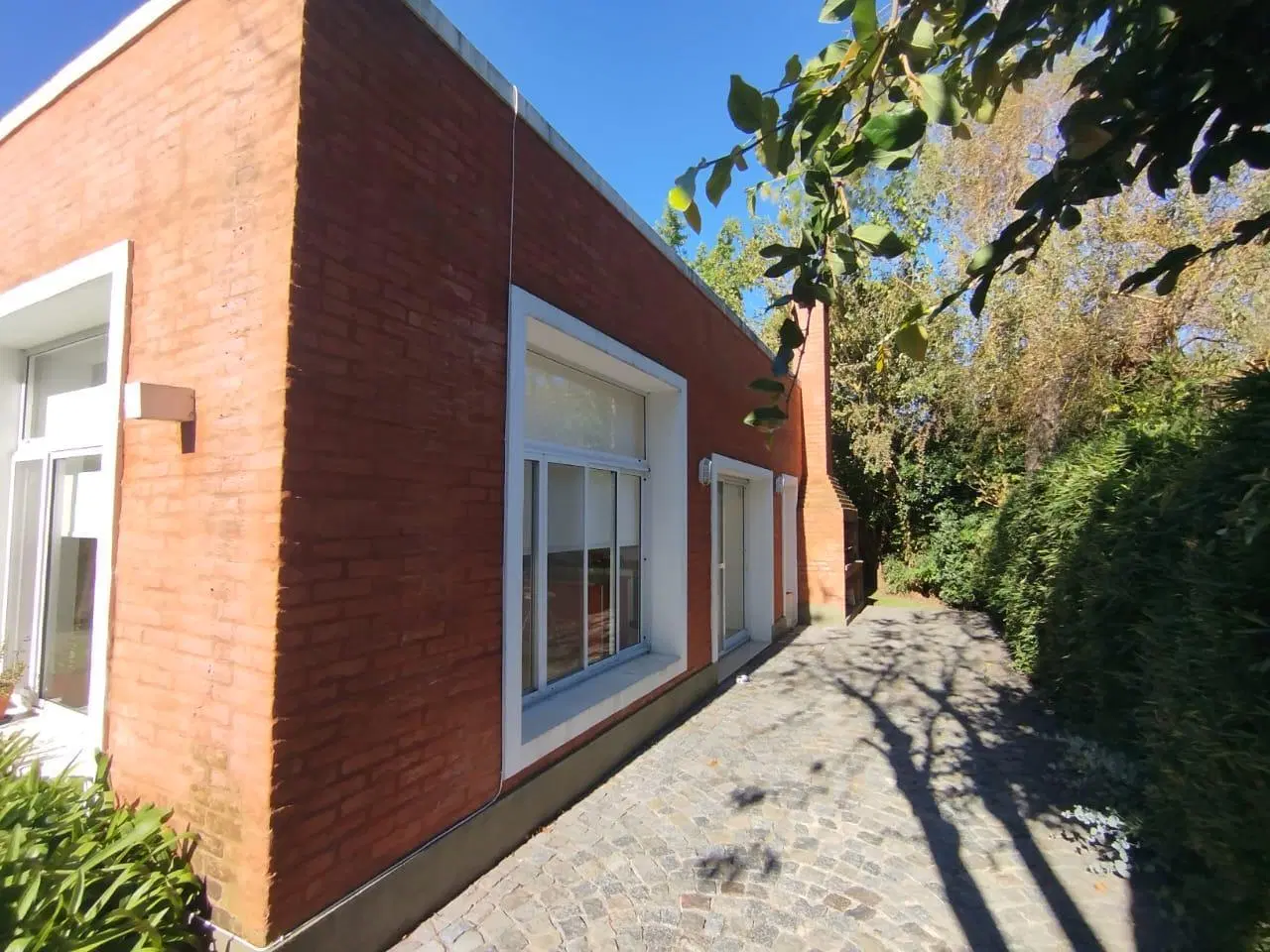 C.C. Los Cardales Casa 3 Dorm 1 Lote Pileta Alquiler anual pago adelantado ! ! ! 4