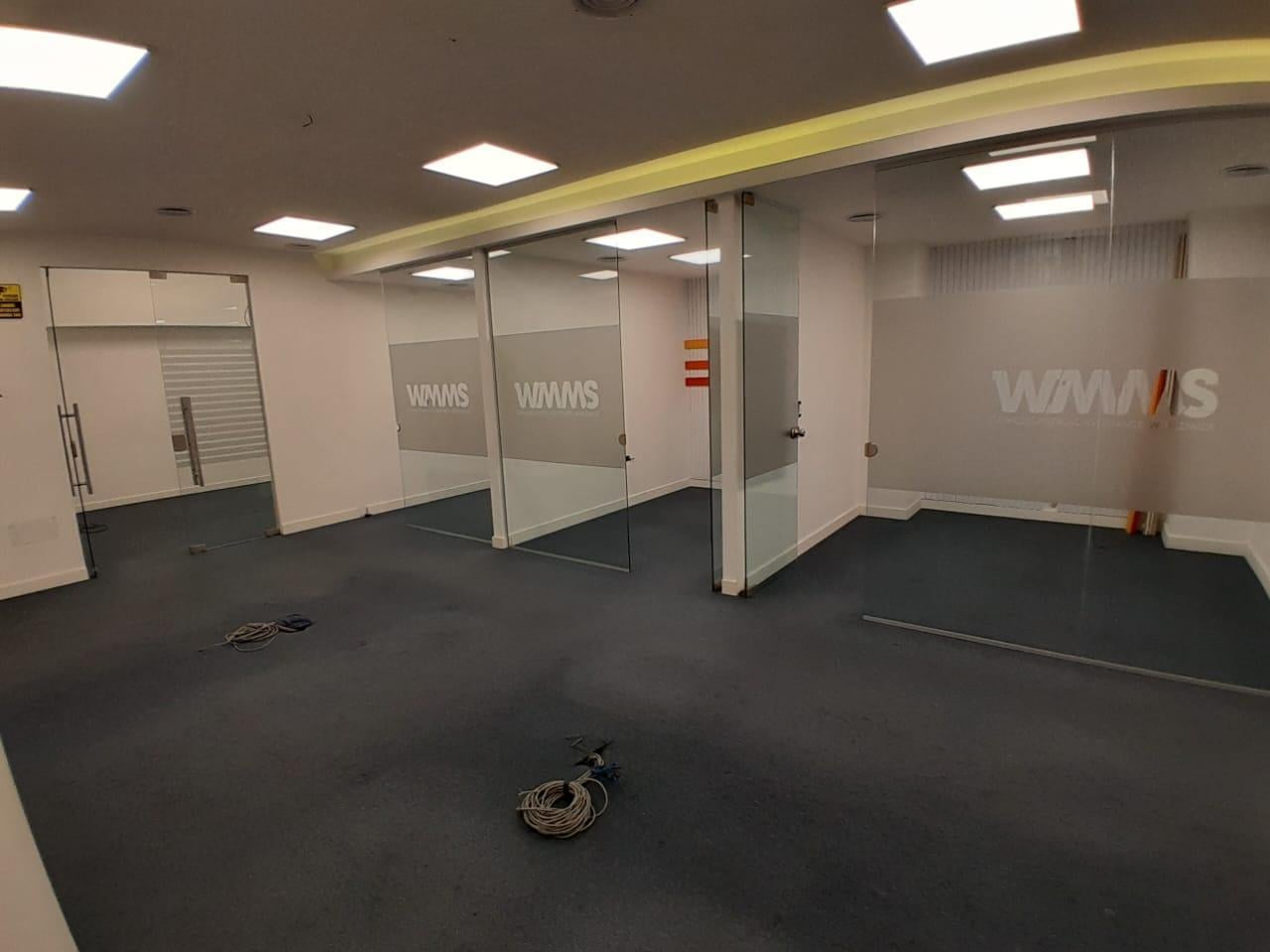 Foto de Oficina en planta baja, ideal atencion al publico, depositos, etc., imagen 2