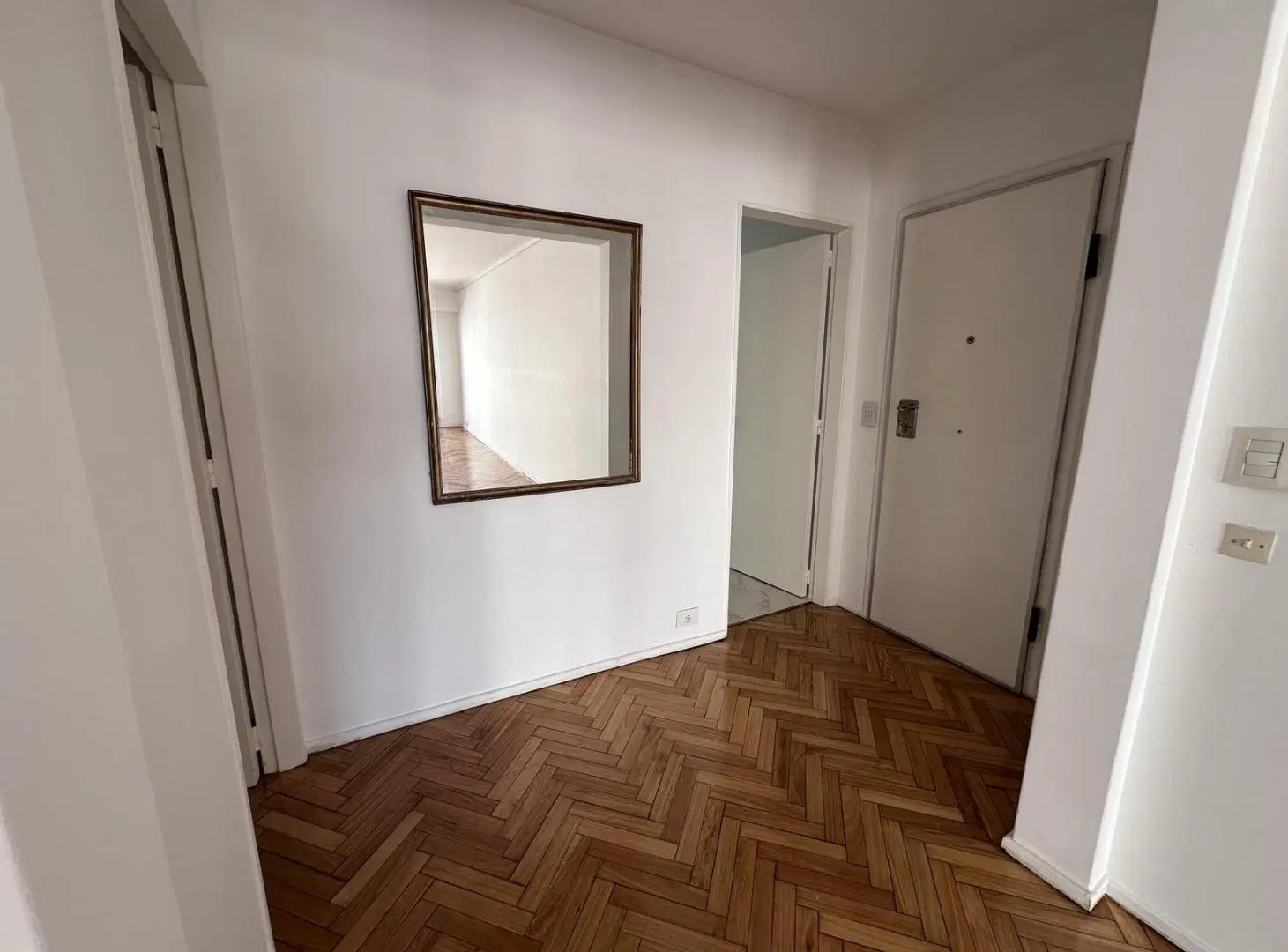Semipiso alto en la mejor zona de Recoleta 5