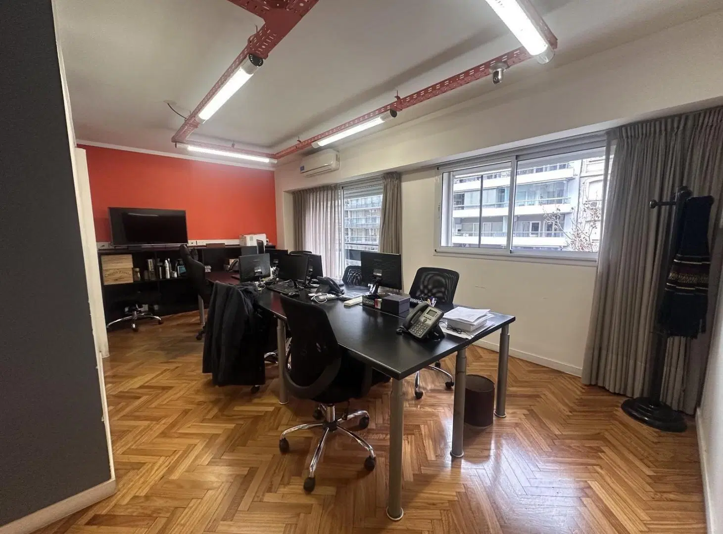 Oficina o Consultorio en impecable estado 2